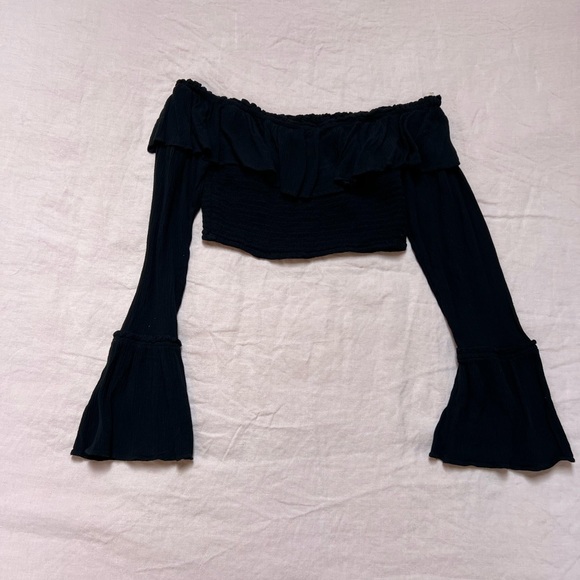 Urban Outfitters Kimchi Blue Black Kimora Smocked Crop Top. Size S - Picture 5 of 11